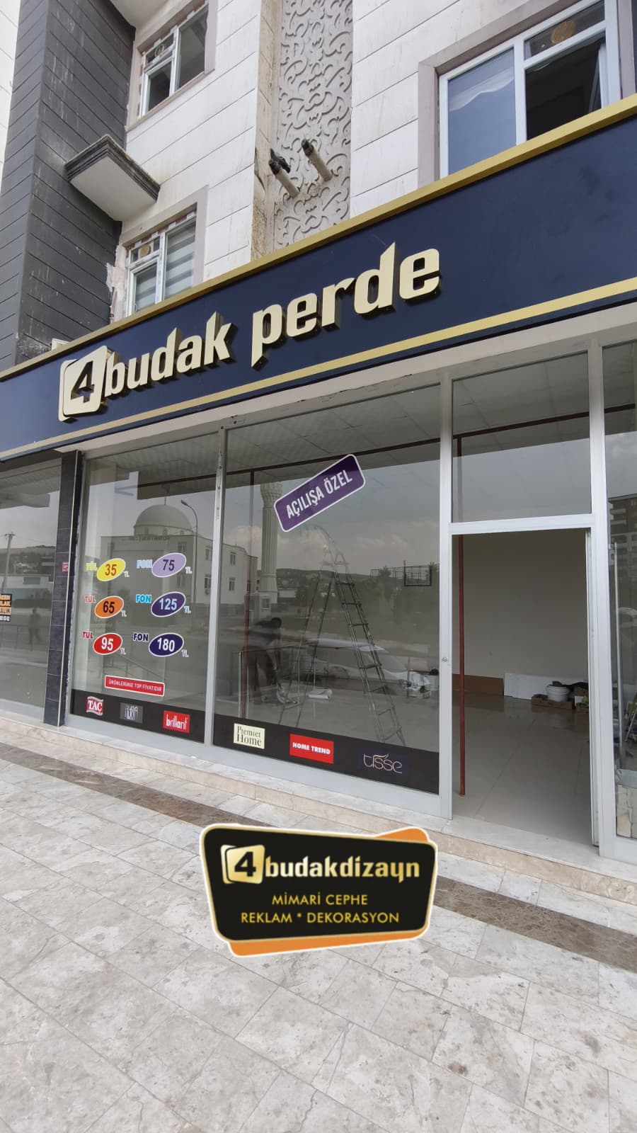 Cephe Reklamı — Çalışma 06